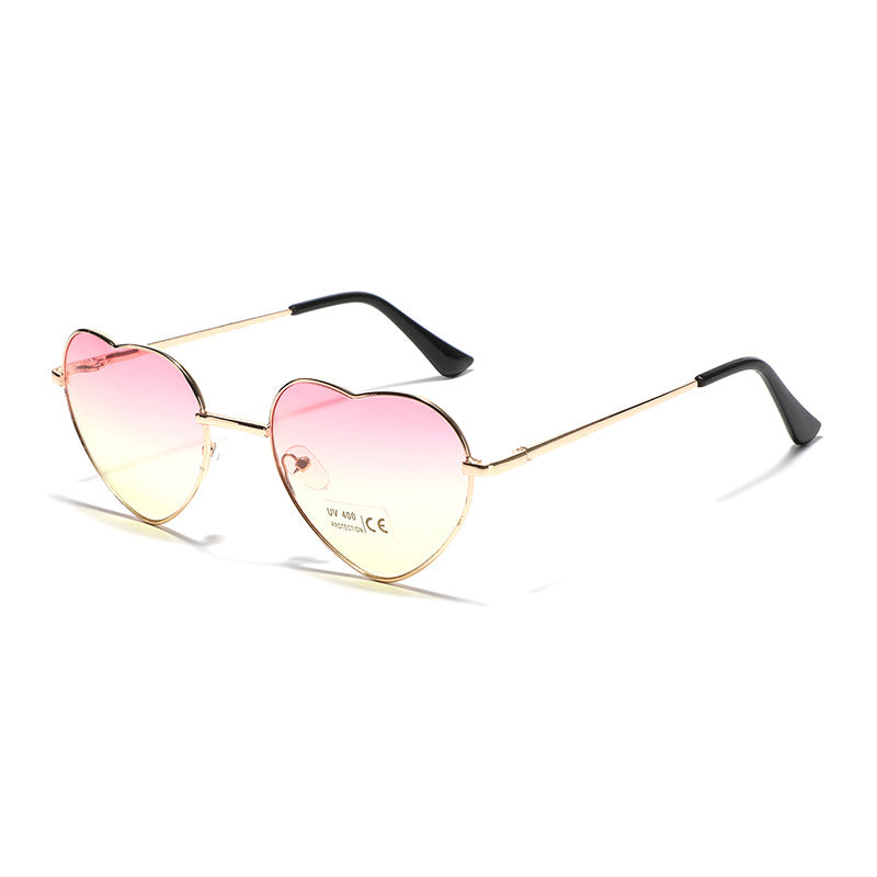 Women's heart-shaped sunglasses with UV protection and delicate frame Skanto