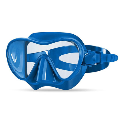 Diving mask with flexible silicone edge and clear field of vision Bowlift
