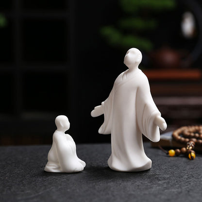 Elegant and modern Feng Shui sculpture Acalora