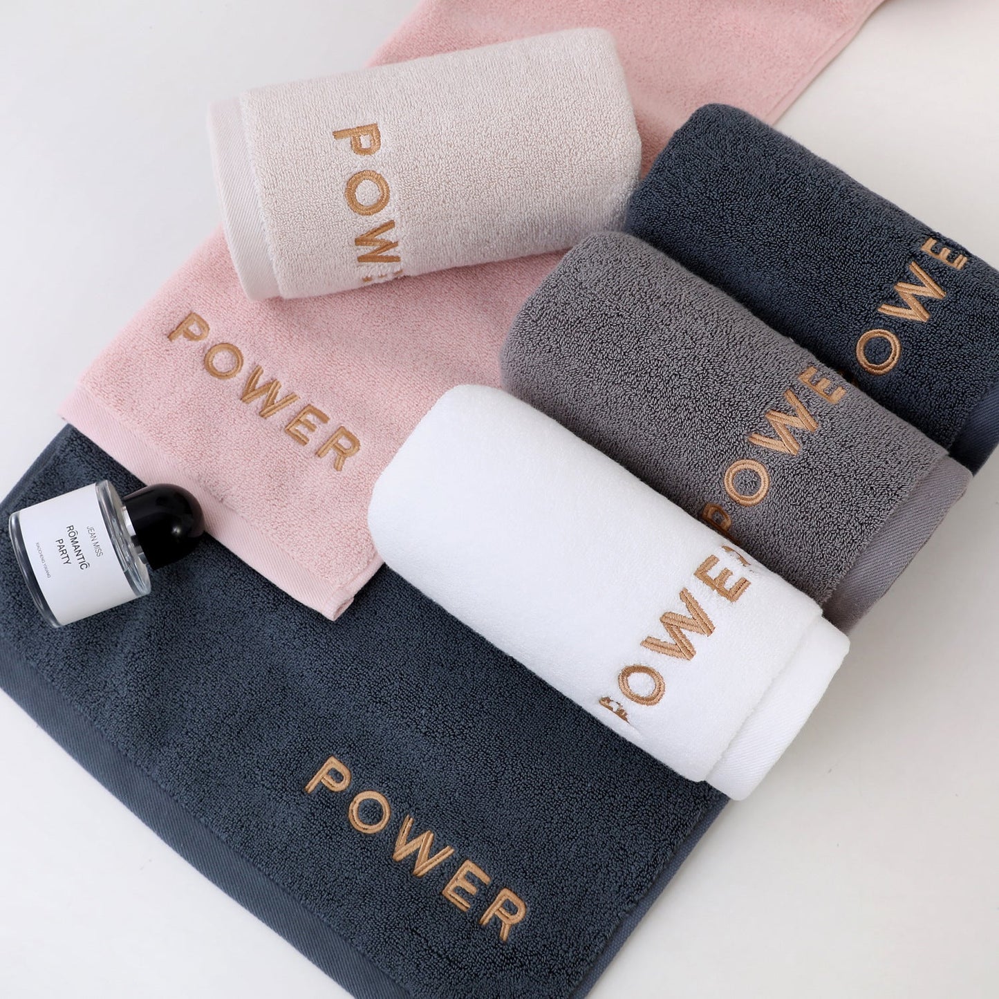 Women's High-quality Sports Towel with Powerful Design Karnz
