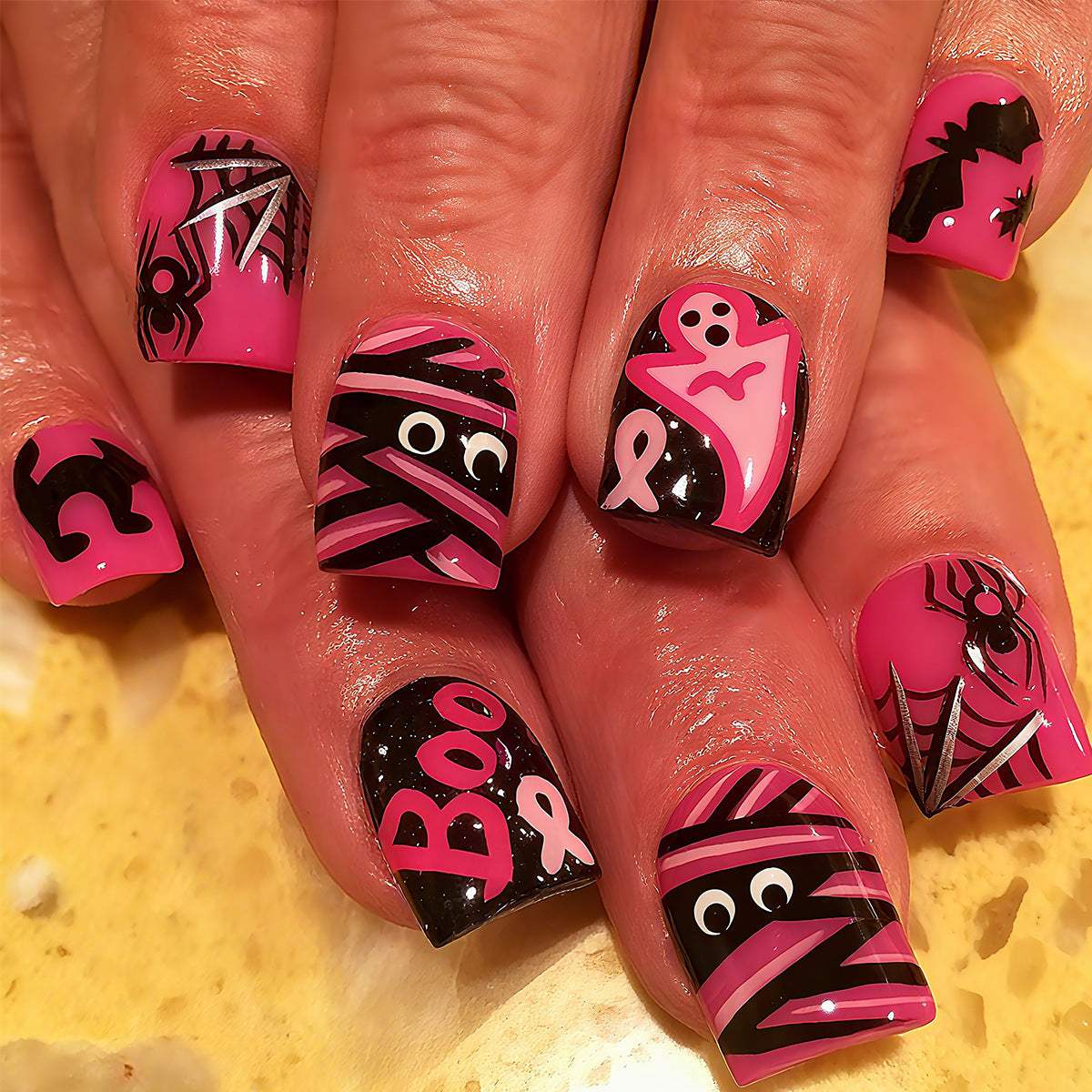 Halloween Nail Art Set with Creative Designs and Sparkling Details Acalora