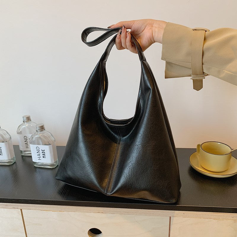 Contemporary Leather Shoulder Bag Acalora