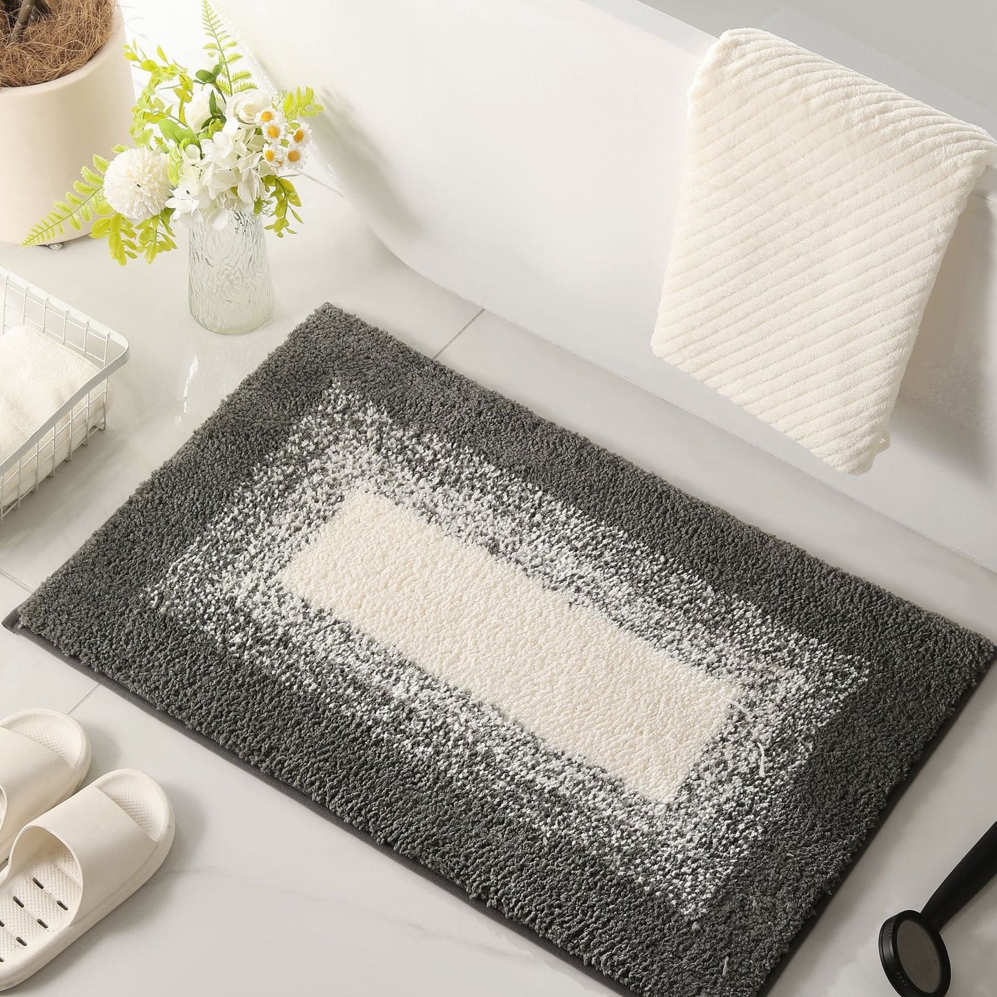 Luxurious Shaggy Bathroom Rug