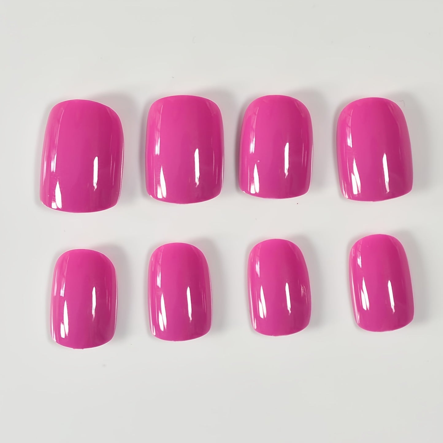 Chic Nail Polish Acalora