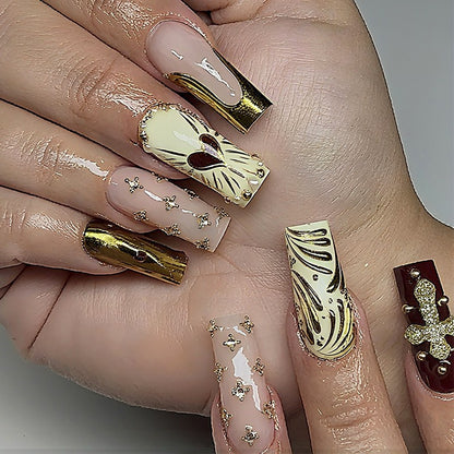 Decorative Press-On Nail Art Set with Elegant Embellishments Acalora