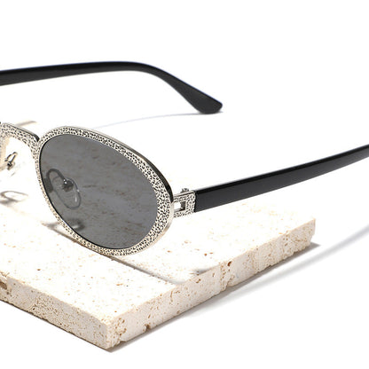 Women Glamorous Sunglasses with Sparkling Frame Decoration Bowlift