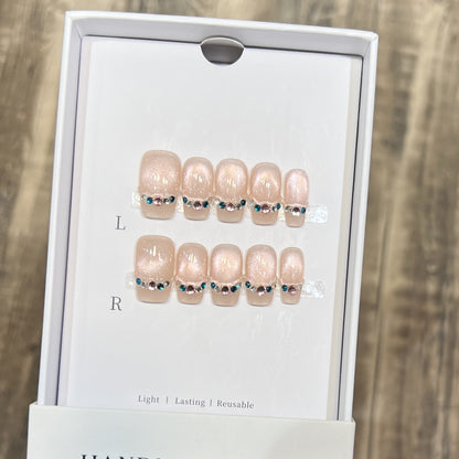 Elegant Reusable Press-On Nail Set with Rhinestone Accents Acalora