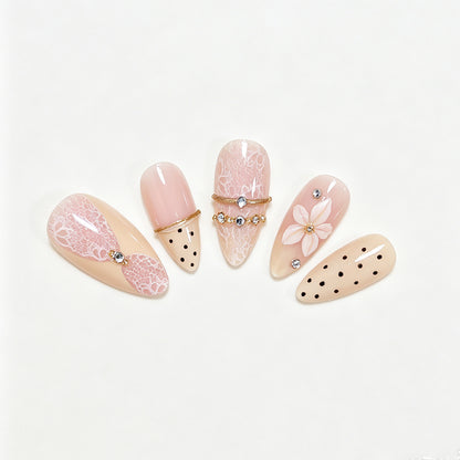 Elegant Floral Design Press-On Nail Tips Acalora