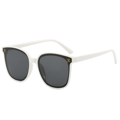 Ladies fashionable oversized sunglasses with high UV protection Bowlift