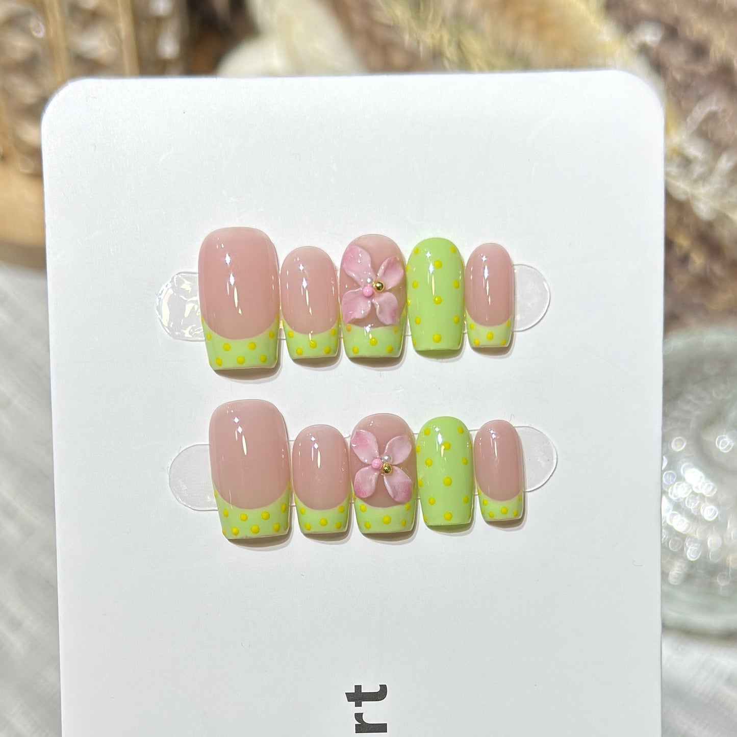 Acrylic Floral Design Press-On Nail Set Acalora