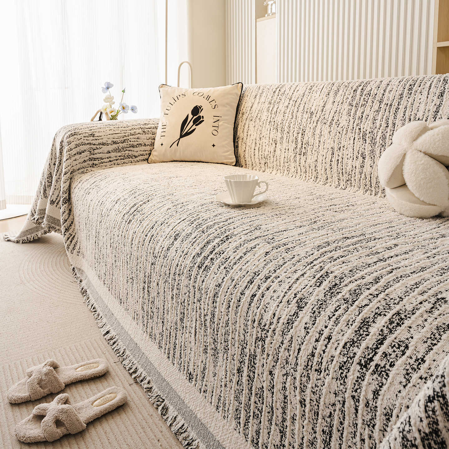 Textured Decorative Sofa Throw Blanket