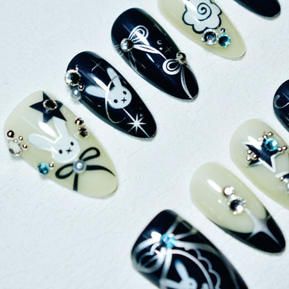 Artistic Themed Press-On Nails Acalora