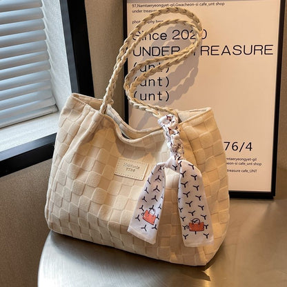 Woven Handcrafted Tote Acalora