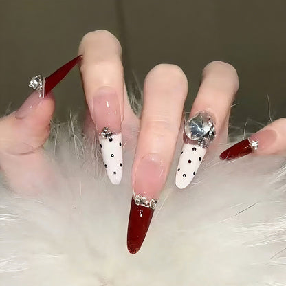 Glamorous artificial nail designs with crystal embellishments Acalora