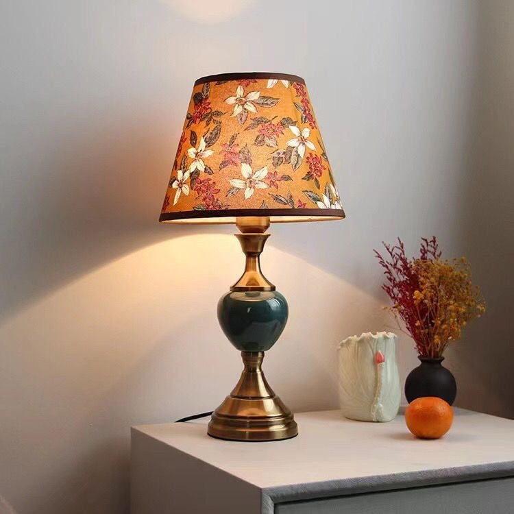 Charming Floral Shade Table Lamp