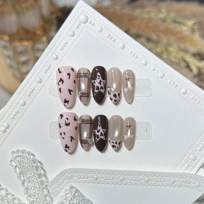 Artistic Press-On Nail Art Set with Unique Pattern Designs Acalora
