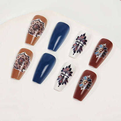 Artificial nails in elegant floral design Acalora