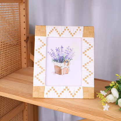 Rustic Frame Made of Woven Rattan Acalora