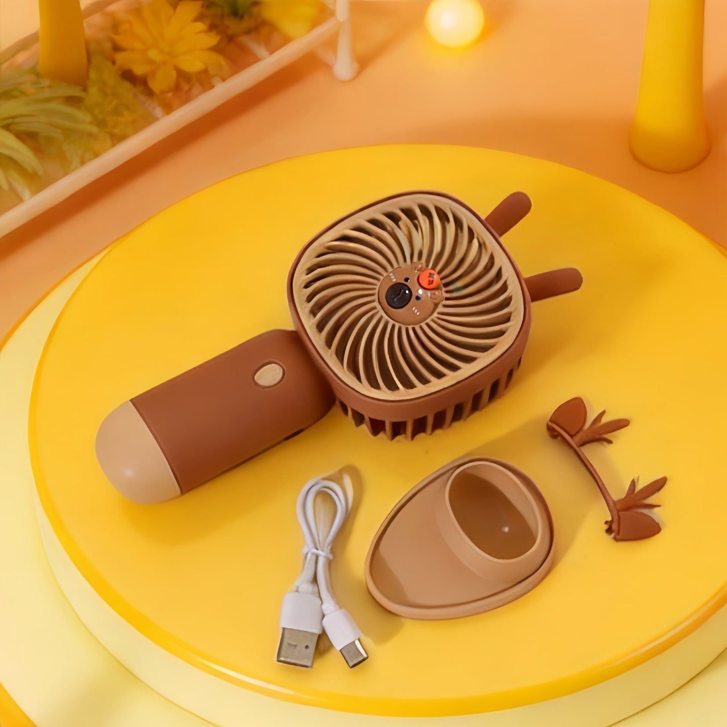 Ladies' Portable Handheld Fan in a cute bear motif Karnz