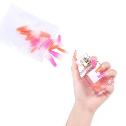 Artificial nails in elegant stiletto design Acalora