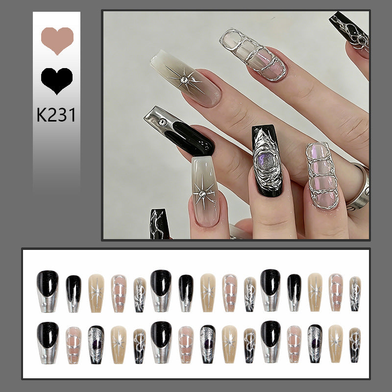 Artificial nail set with elegant glitter and design accents Acalora