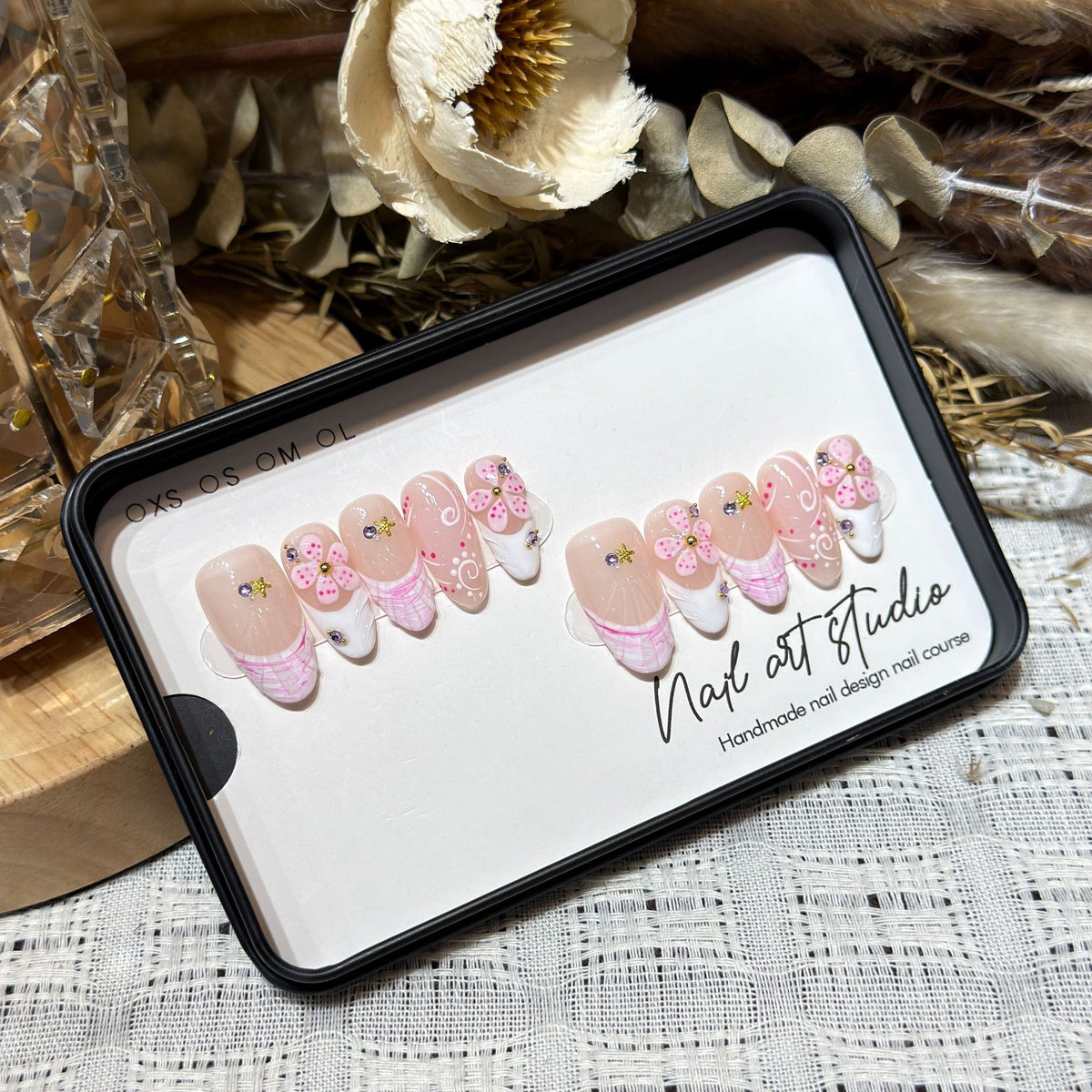 Handmade Floral Press-On Nail Set Acalora 1788224057