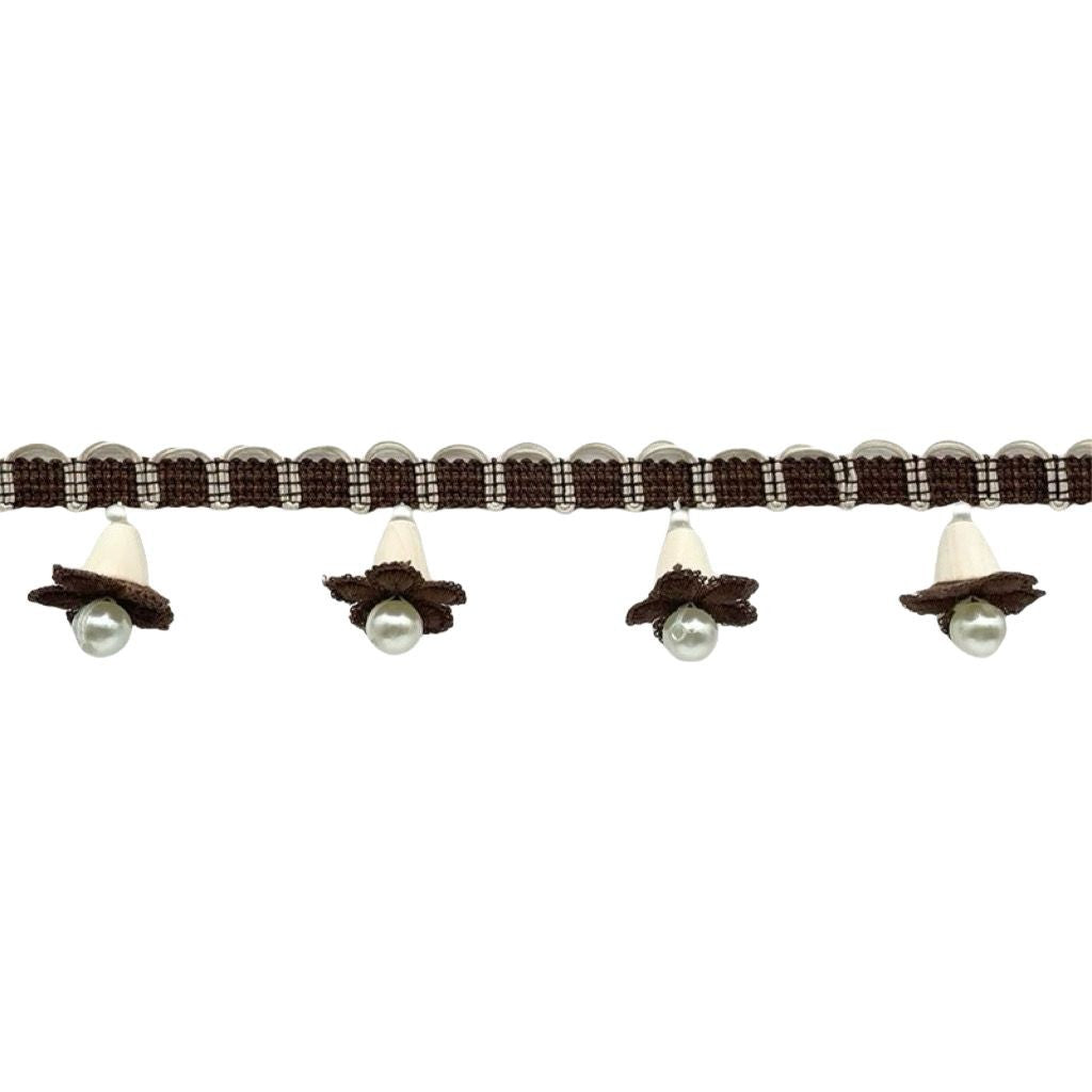 Elegant and Playful Lace Trim Acalora