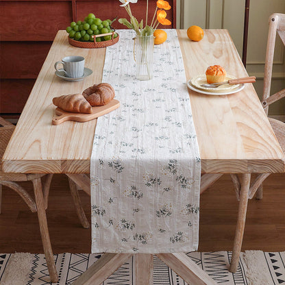 Decorative Floral Patterned Table Runner