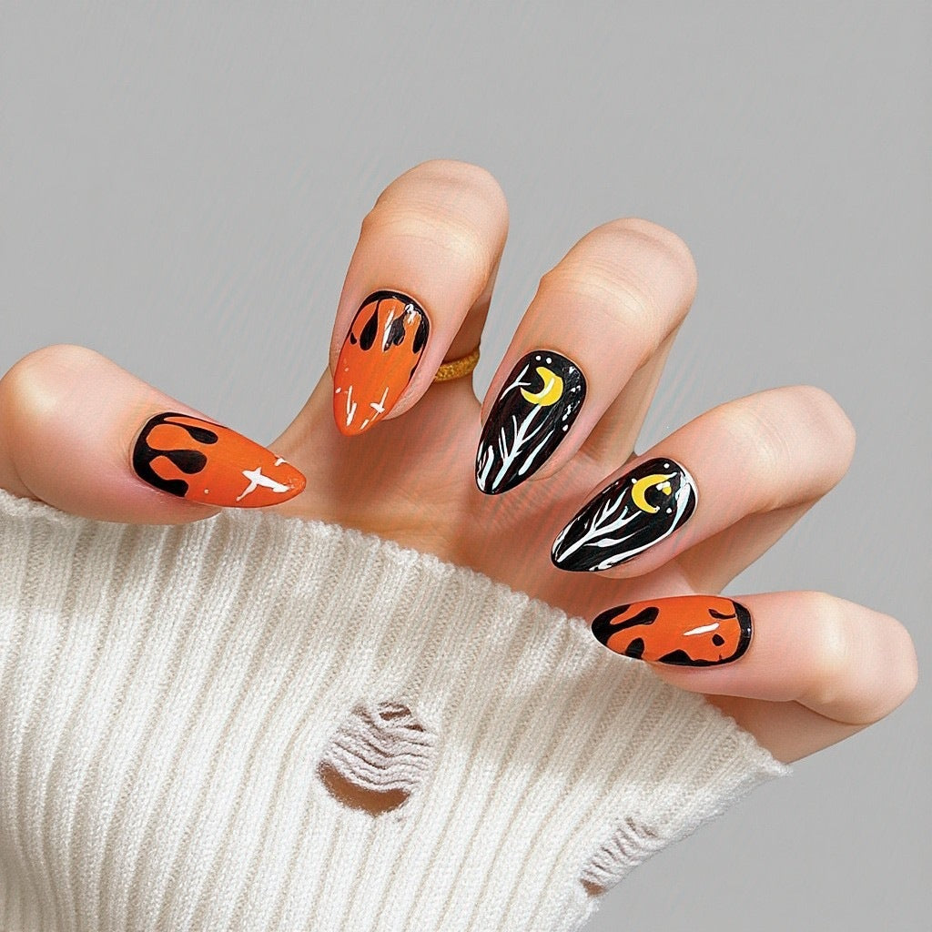 Artificial nails with creepy skull design Acalora