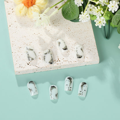 Artificial nails in an elegant minimalist style Acalora