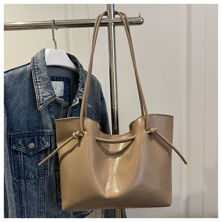 Stylish Leather Tote Bag Acalora