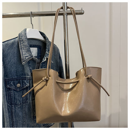 Stylish Leather Tote Bag Acalora