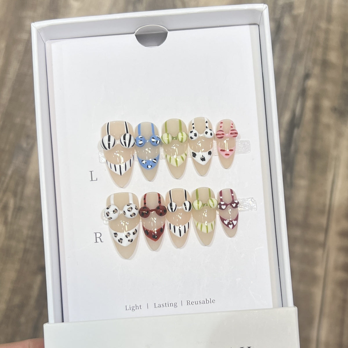 Decorative Press-On Nail Art Set with Unique Patterns Acalora 1788223862