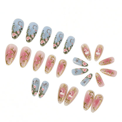 Elegant and playful artificial nails Acalora