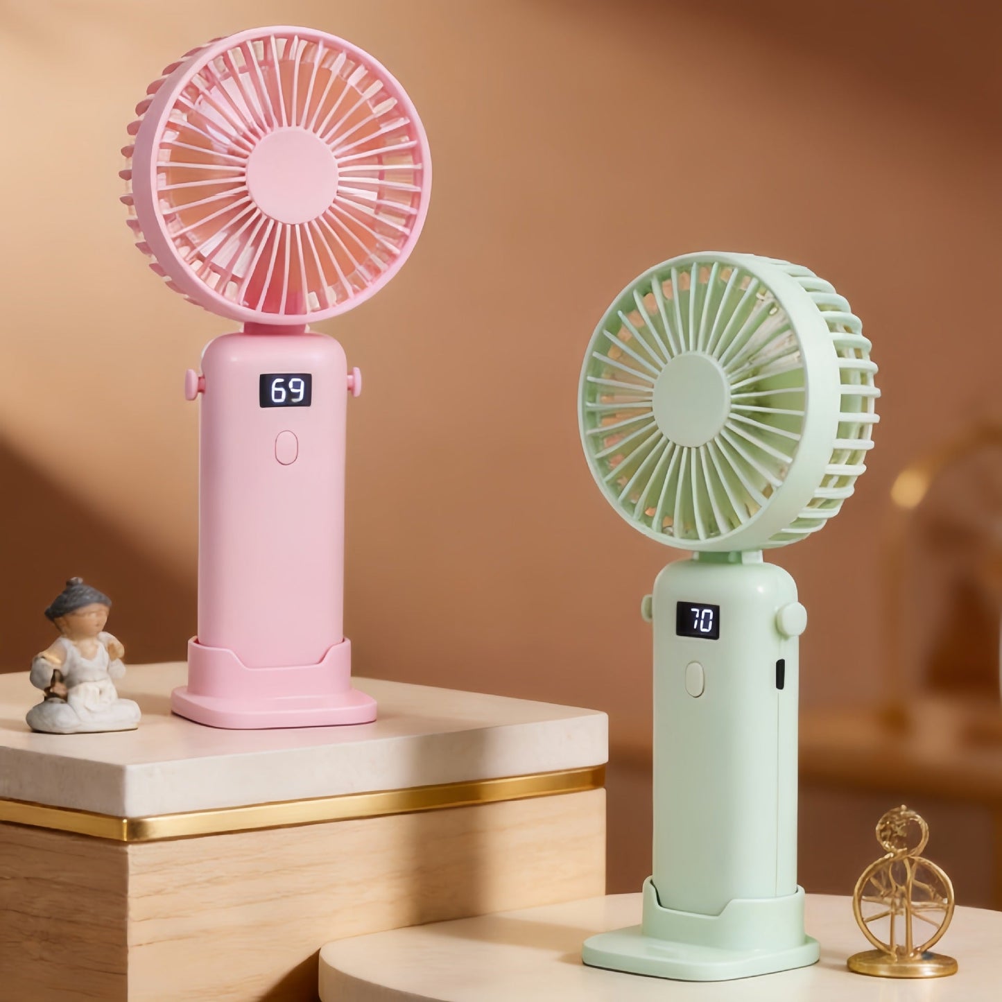 Ladies' Portable Handheld Fan with Digital Speed Display and USB Charging Function Karnz
