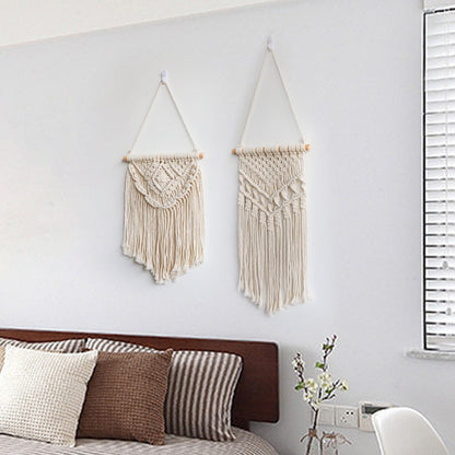 Macramé Wall Hanging with Artistic Fringes