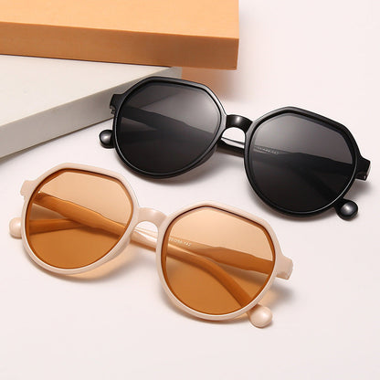 Women's fashionable sunglasses with distinctive octagonal design Bowlift