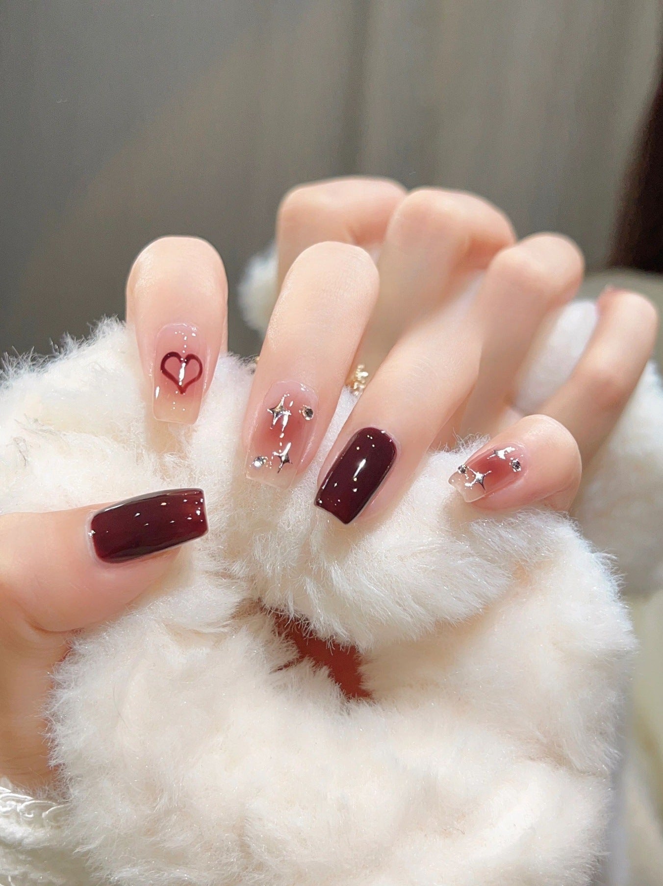 Premium Glitter Ombre Press-On Nail Set Acalora