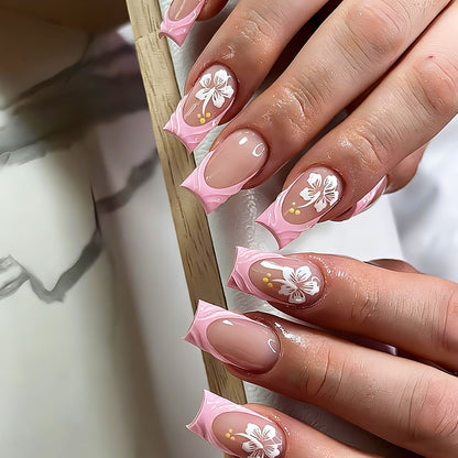 Artificial nail set with floral applications and elegant accents Acalora