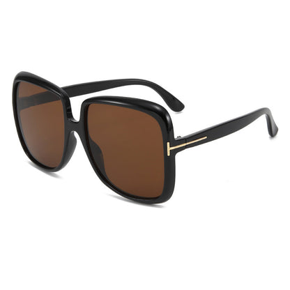 Women's elegant oversized sunglasses with filigree frame Skanto