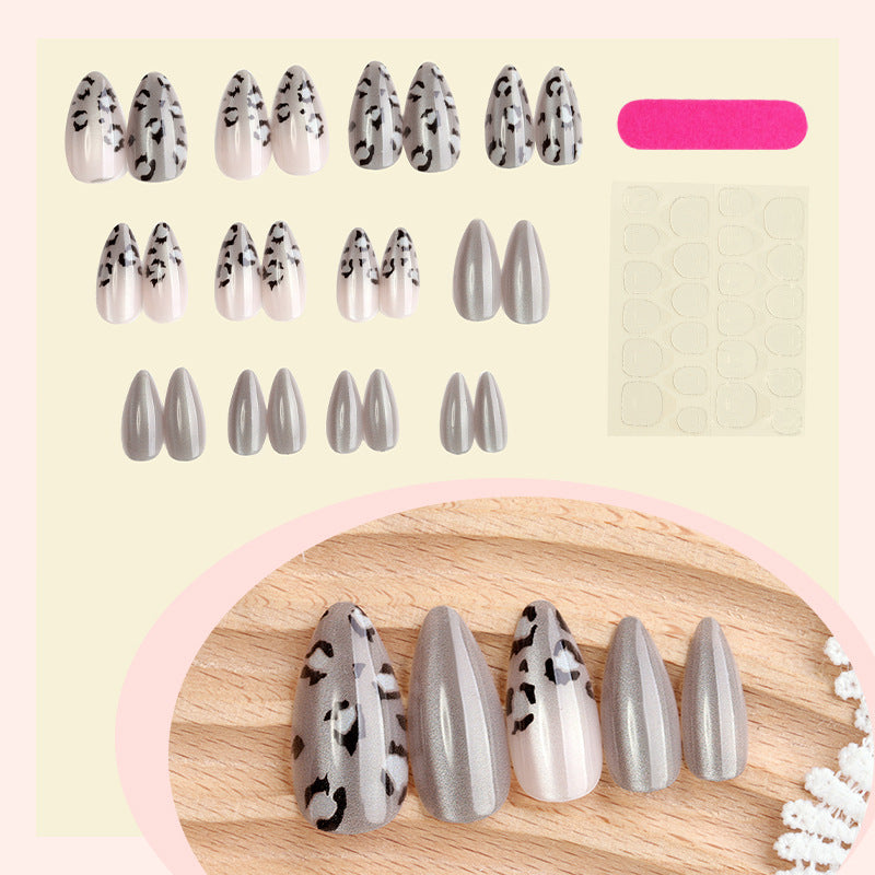 Chic Leopard Print Press-On Nail Set Acalora