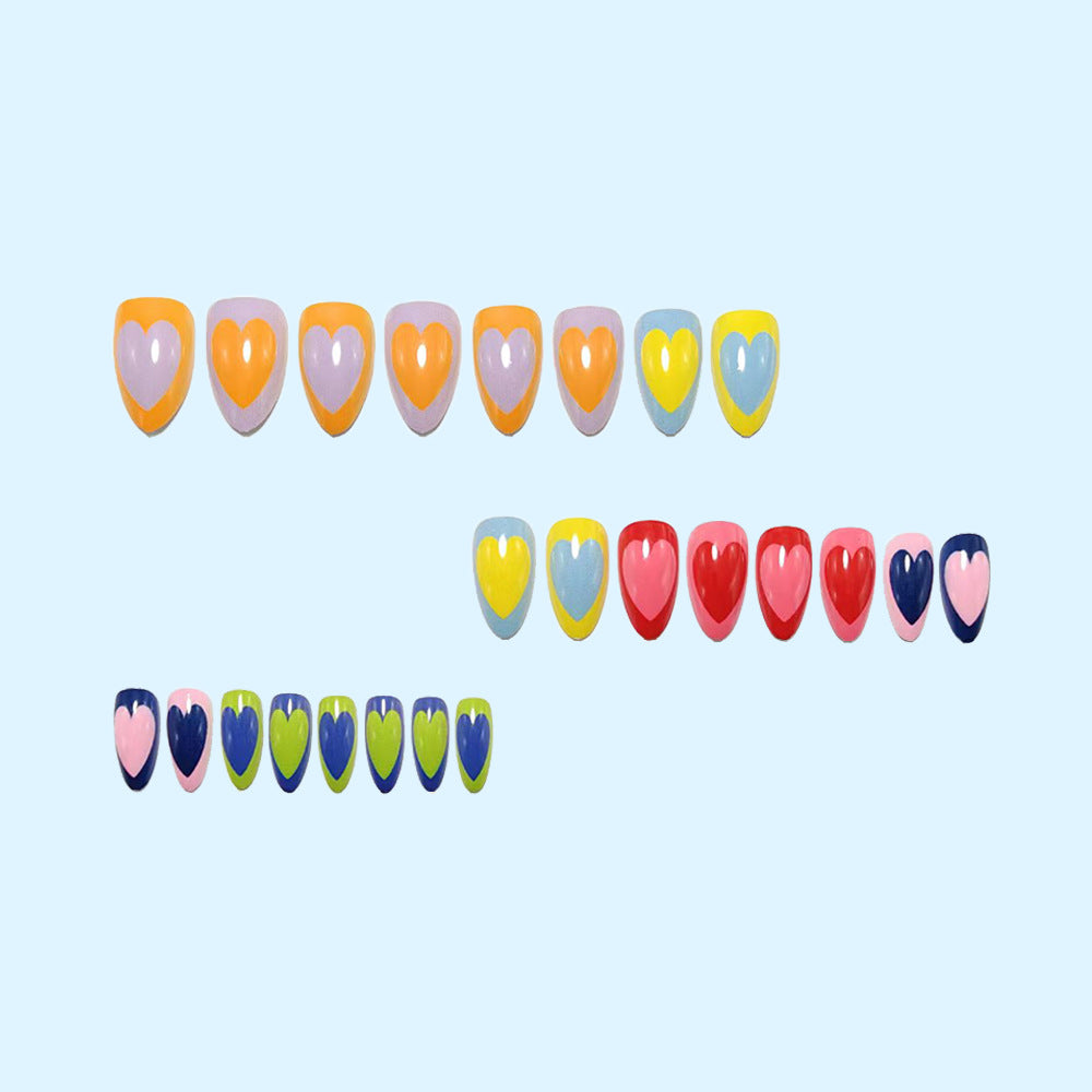 Artificial nails in modern heart design Acalora
