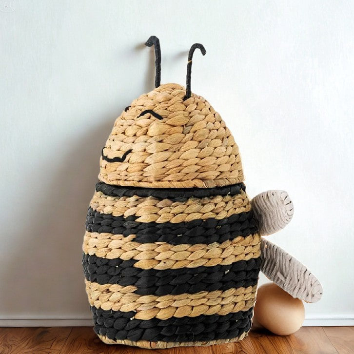 Handcrafted decoration basket made of natural materials Acalora