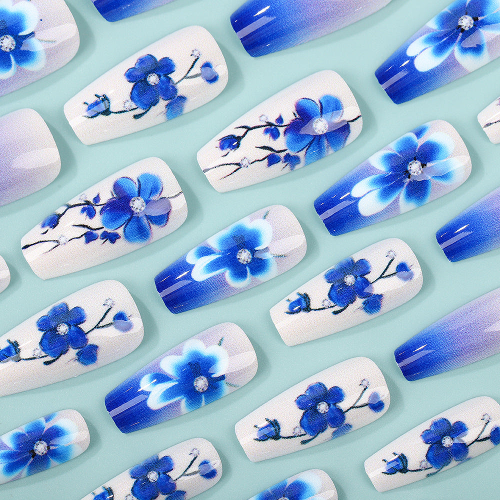 Artificial nails with floral accents Acalora