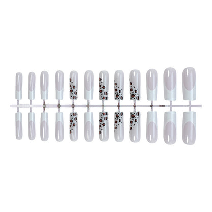 Artistic Press-On Nail Set with Stylish Animal Print Design Acalora