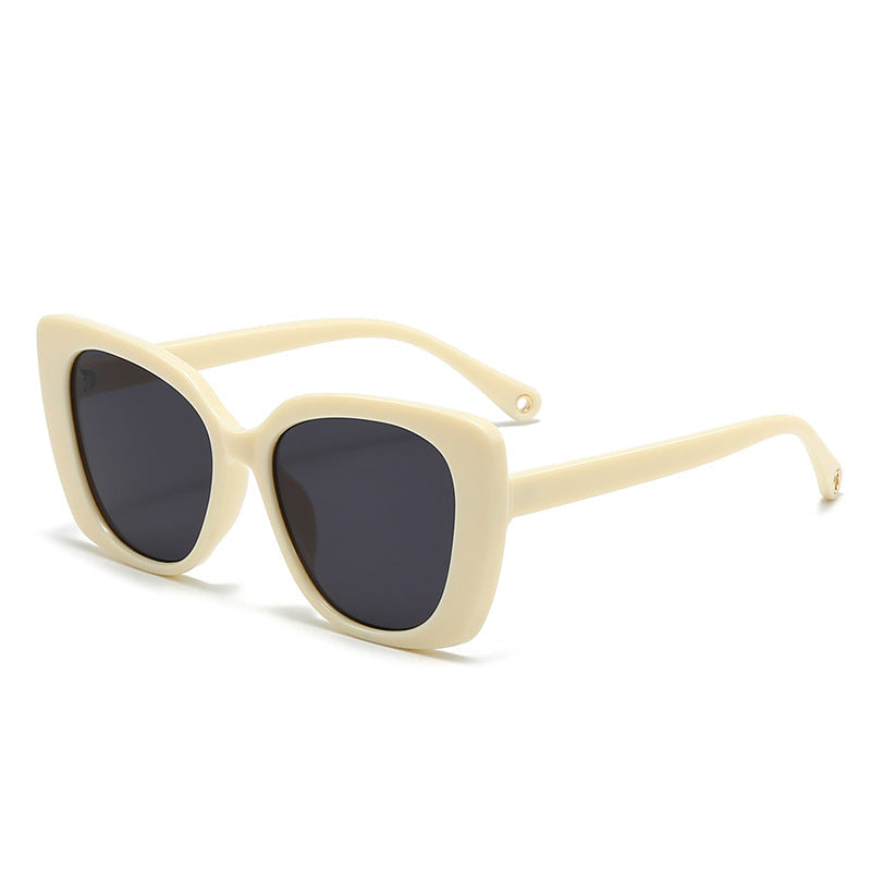 Women's oversized sunglasses with eye-catching frame Bowlift
