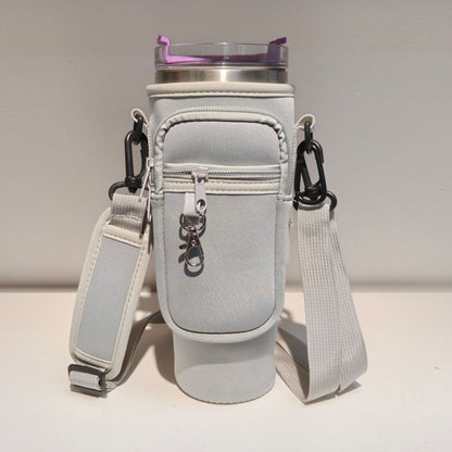 Ladies trendy and sparkling drinking bottle with shoulder bag Bowlift