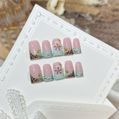 Reusable Press-On Nail Set Acalora