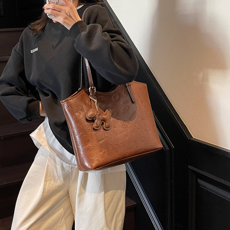 Textured Leather Tote Acalora