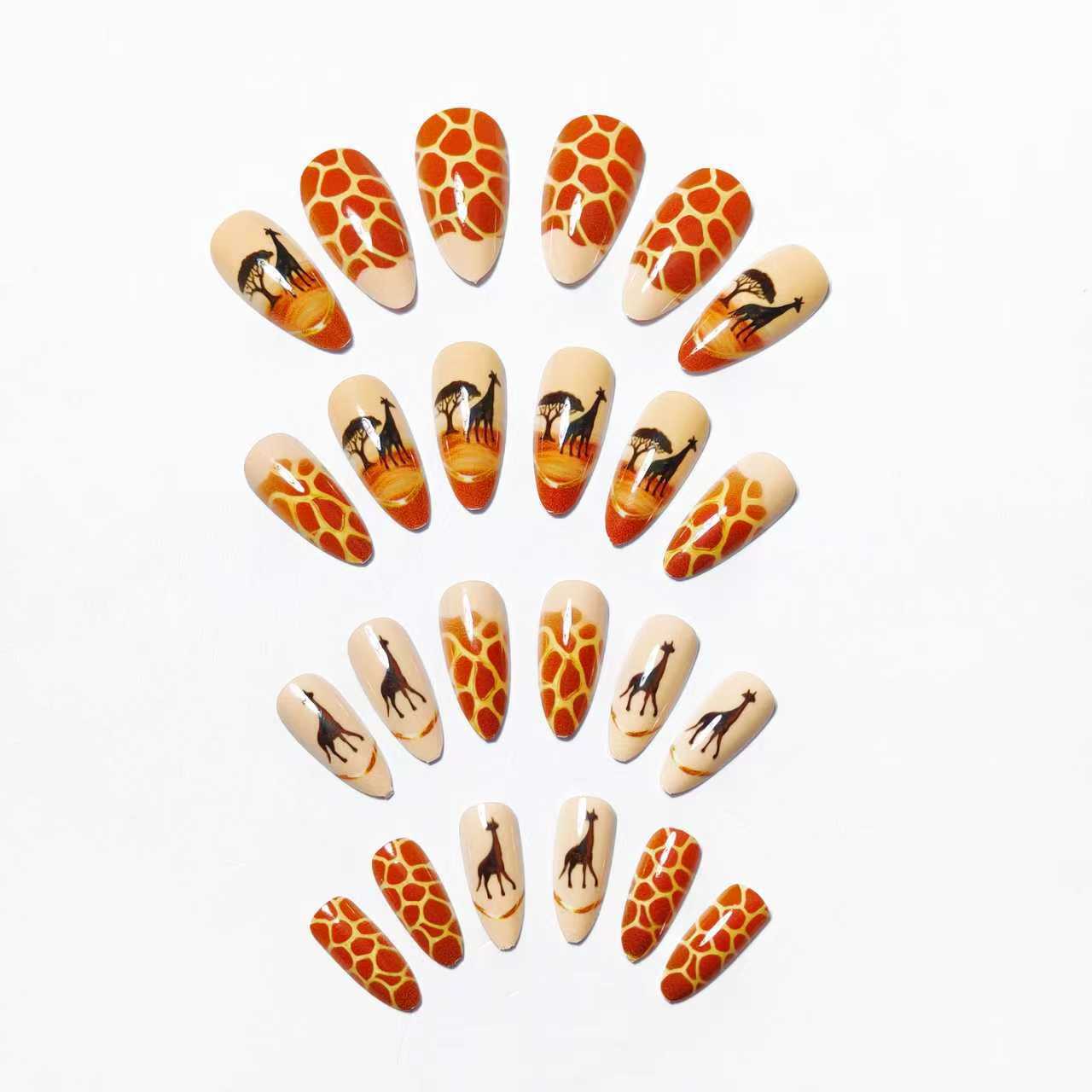 Artistic Safari-Themed Nail Art Acalora